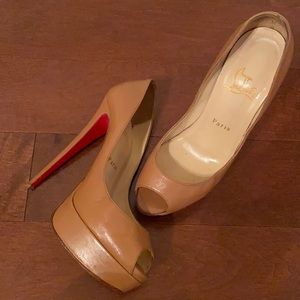 Christian Louboutin Lady Peep 150mm size 37, camel leather. Box included
